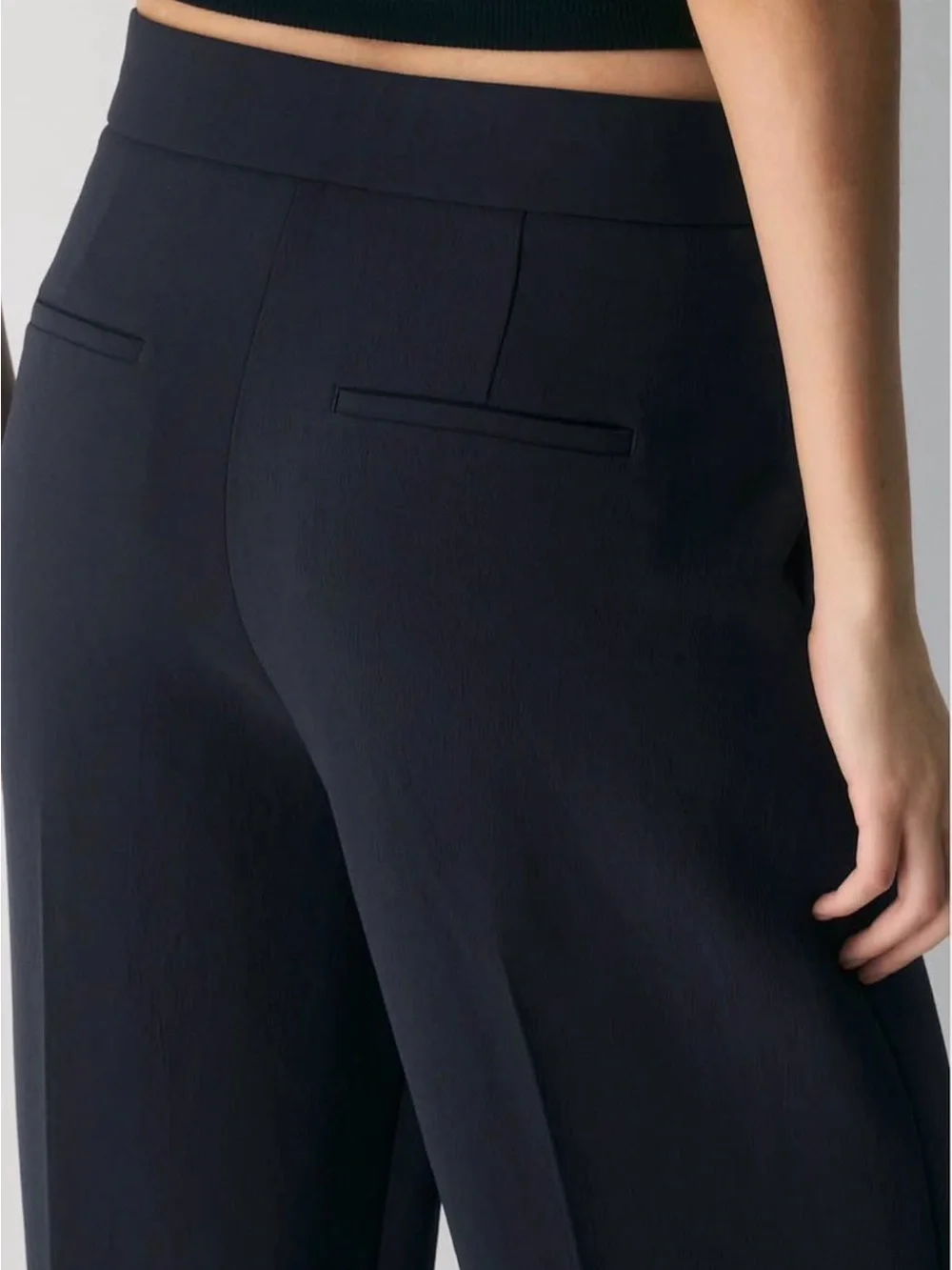 Aritzia Black High-Rise Wide-Leg Trousers